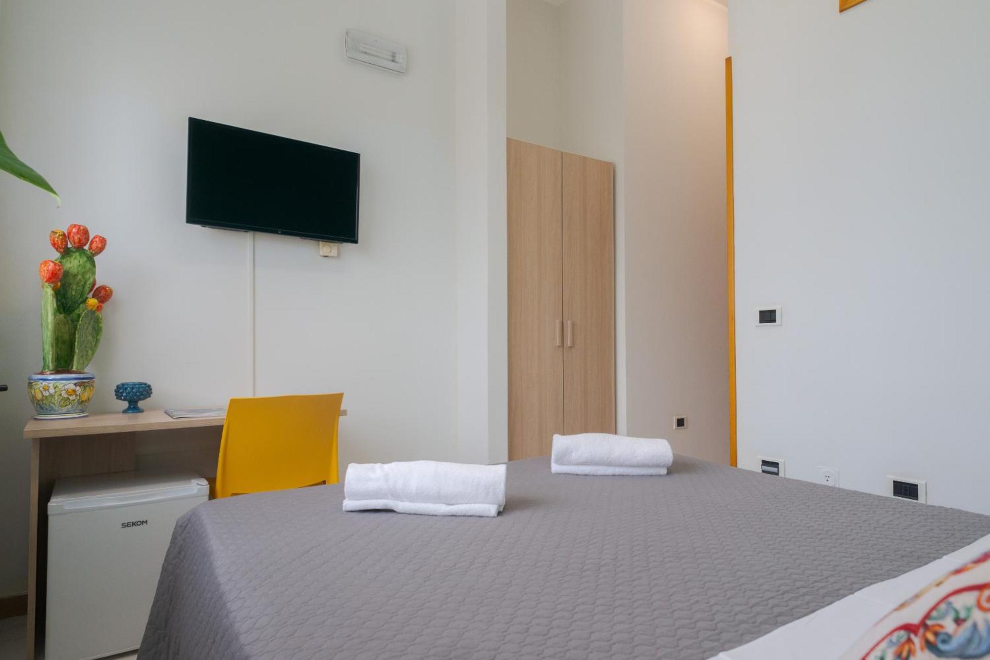 Lady Hill Bed & Breakfast ตาออร์มินา ภายนอก รูปภาพ